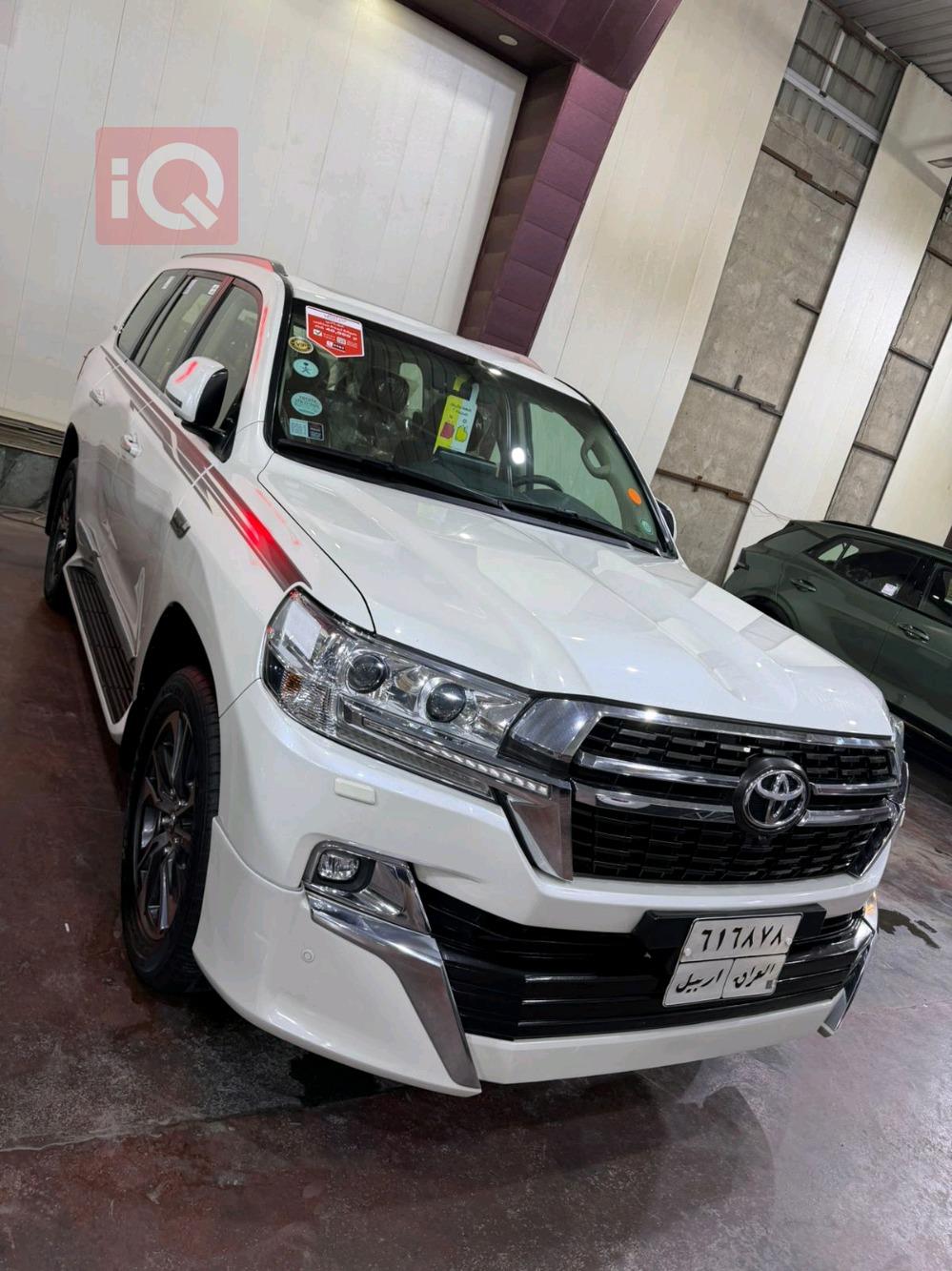 تويوتا لاندكروزر